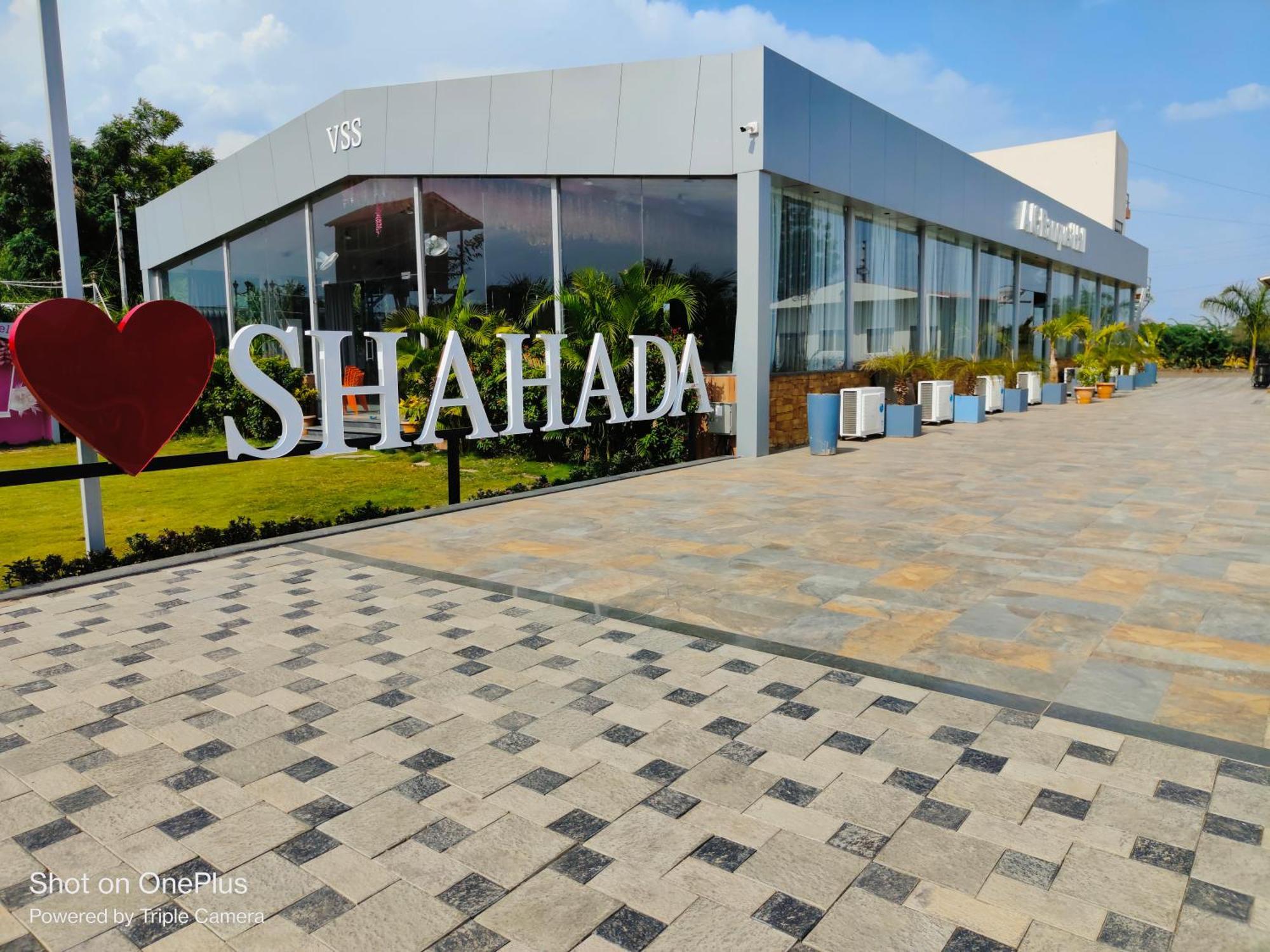 Vss Lawns & Resorts Llp Shahada Exterior foto